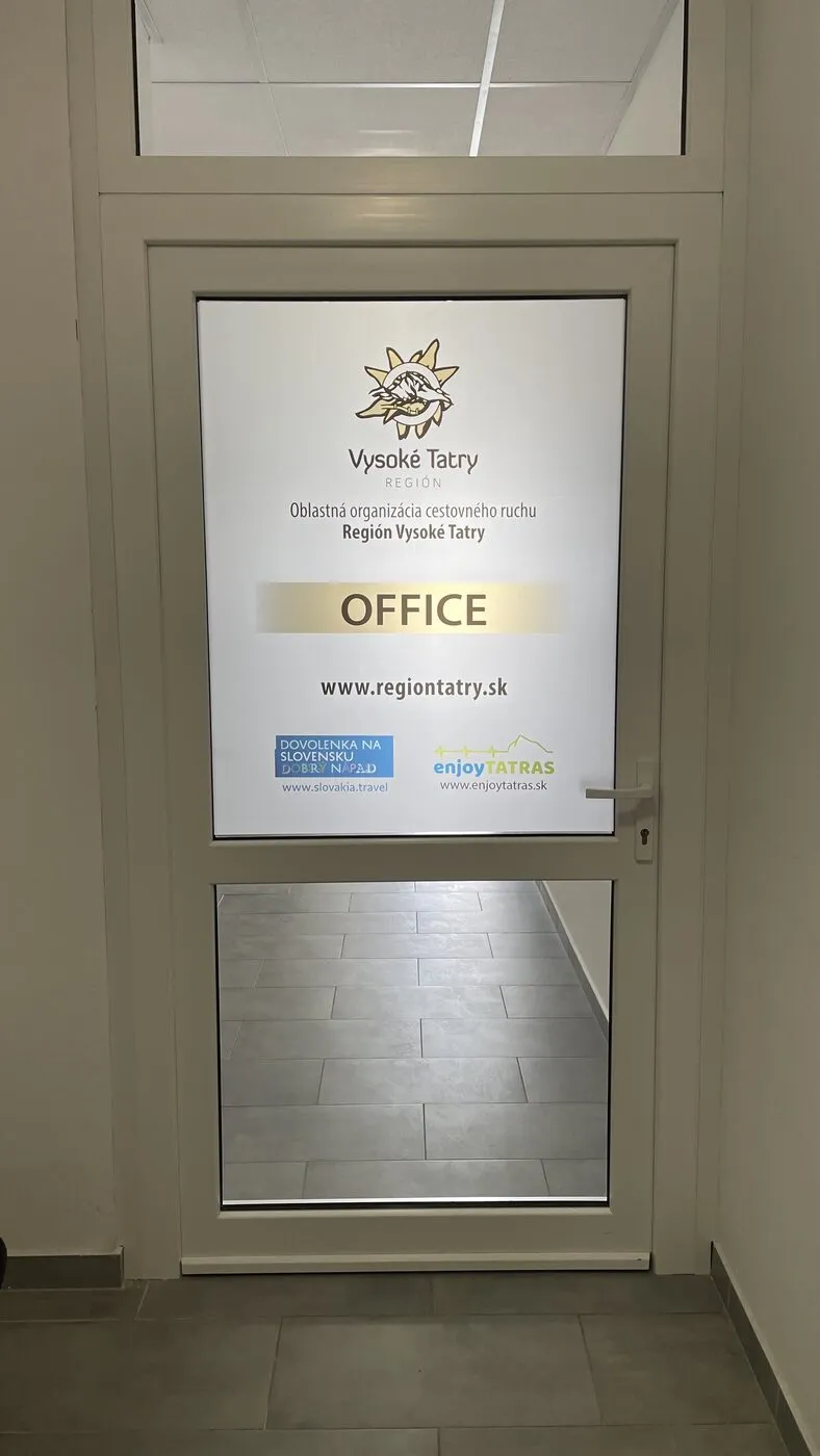 PROGRUP realizácia, Polepy